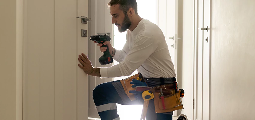 Mailbox Lock Installation Expert in Placentia, California