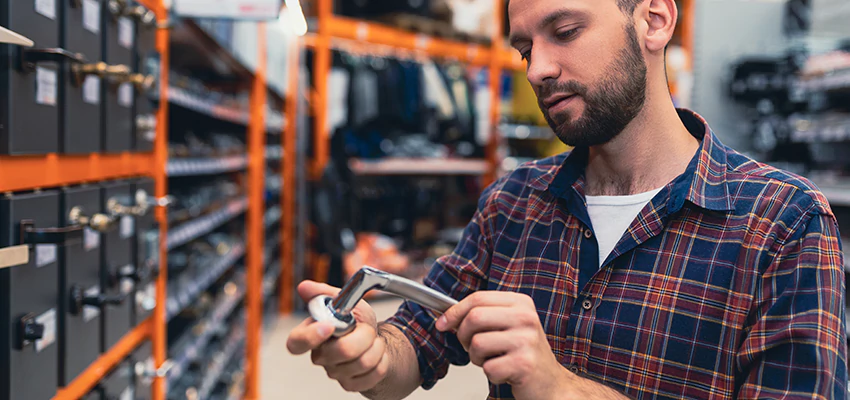 Locksmith For Retail Stores Lockout Services in Placentia, California